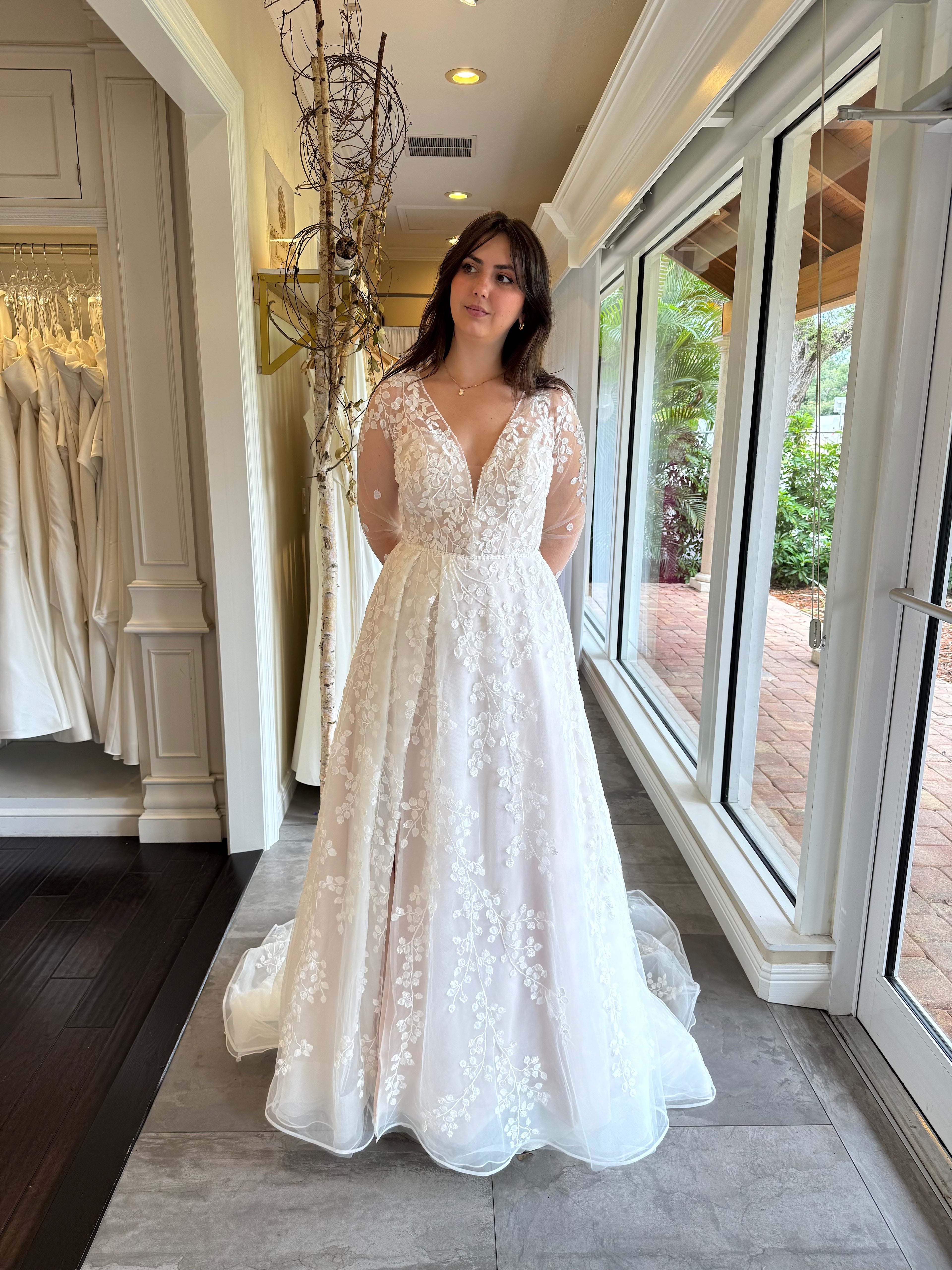 All Who Wander - Astra