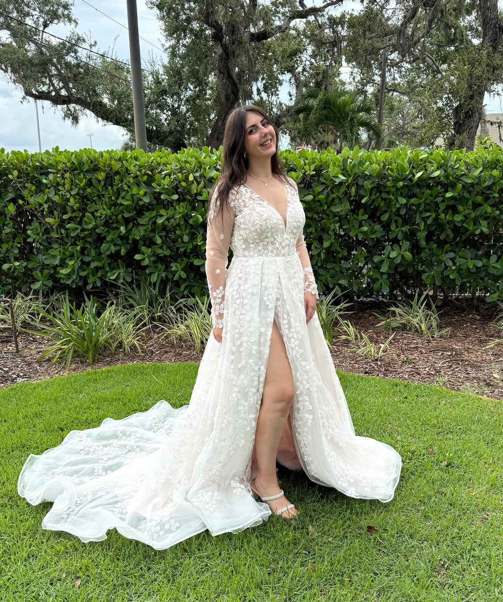 All Who Wander - Astra