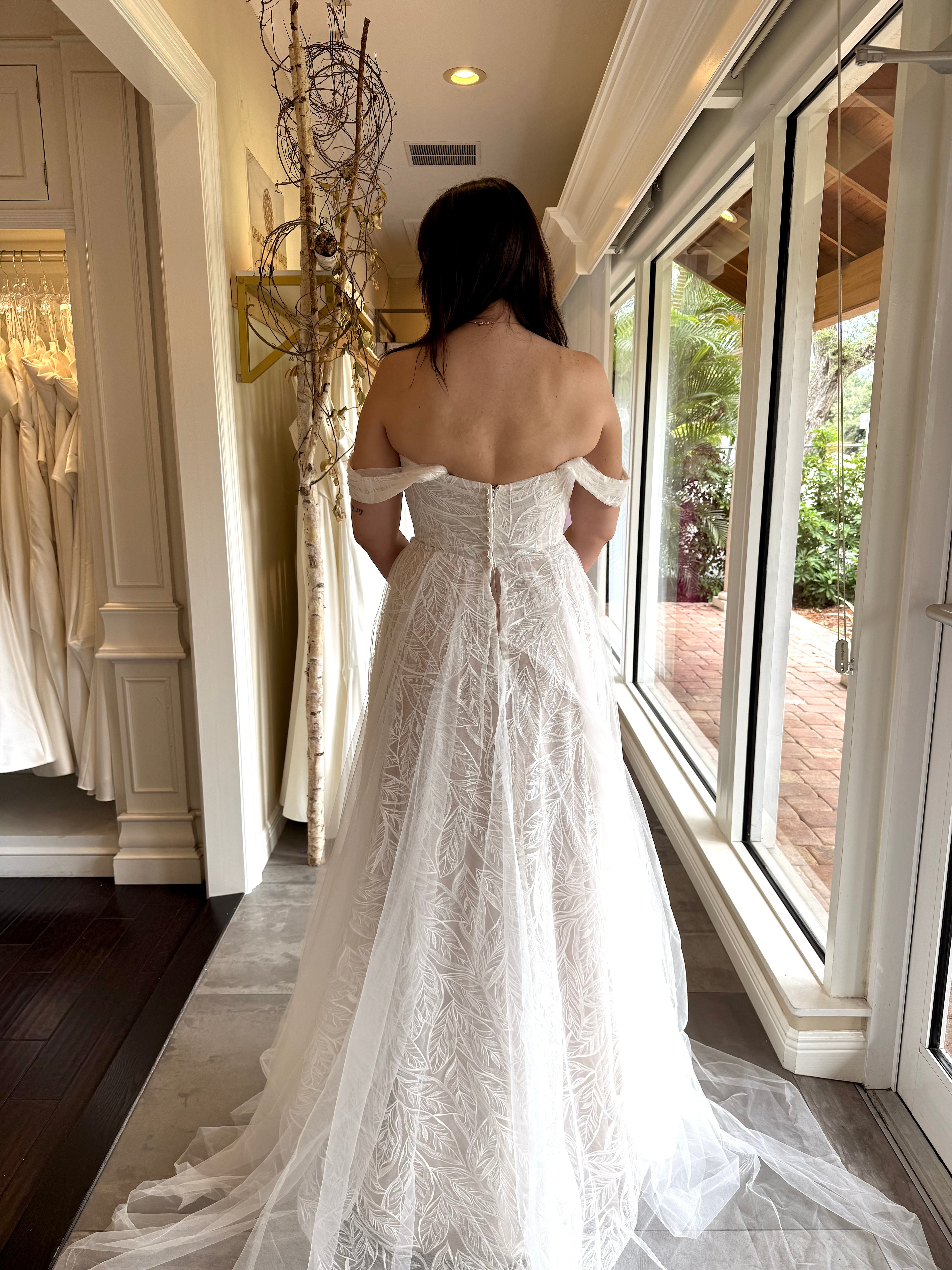 All Who Wander- Noele